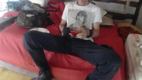 Snapshot of laye19 chatting on March 2025 07:43:02 PM Laye19 online show from March 2025 07:43:02 PM