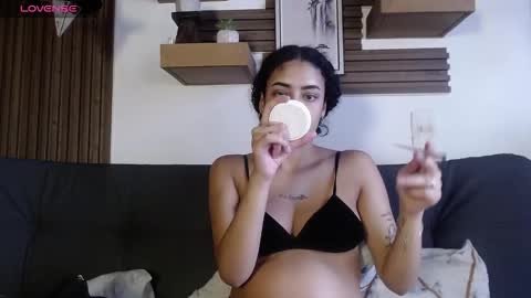 Snapshot of layla_707 chatting on February 2026 06:41:01 PM Layla online show from February 2026 06:41:01 PM