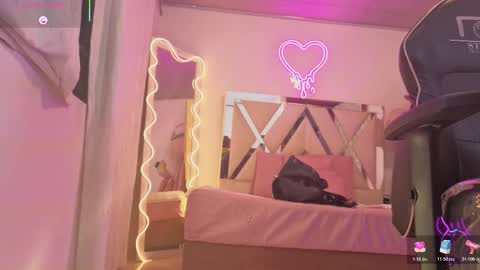 laylafoxy_tay online show from November 2025 03:28:01 AM