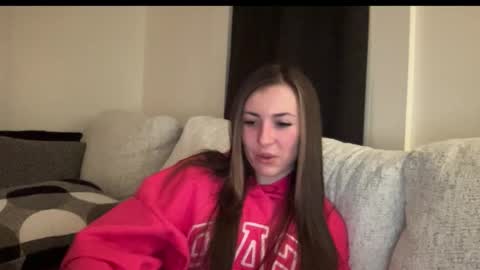 laylahlaylah1 online show from December 2025 11:30:02 AM