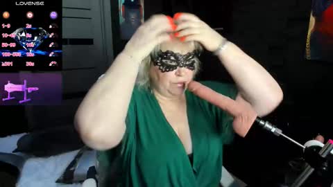 Snapshot of laylalaylamilf chatting on January 2026 07:24:02 AM laylalaylamilf online show from January 2026 07:24:02 AM