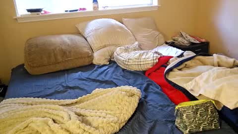 Snapshot of laylalucks chatting on October 2025 04:53:02 PM laylalucks online show from October 2025 04:53:02 PM