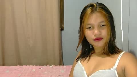 Nimfa online show from May 2026 09:16:01 AM