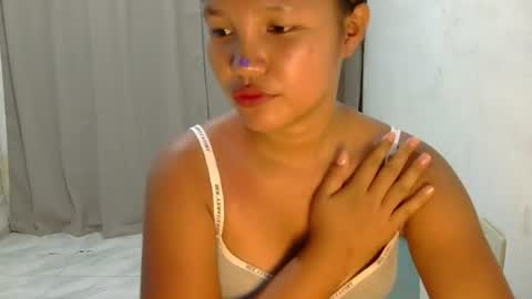 Snapshot of laylanimfa chatting on June 2026 02:53:01 AM Nimfa online show from June 2026 02:53:01 AM