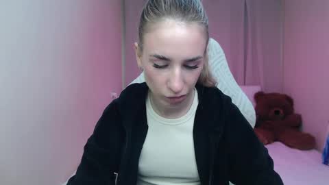 Snapshot of laymablast chatting on May 2026 06:18:01 AM laymablast online show from May 2026 06:18:01 AM
