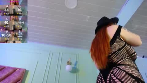 Vannessa  online show from October 2025 12:57:02 PM