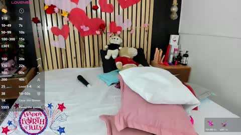 Snapshot of layqueen77 chatting on February 2025 05:41:01 AM Layqueen online show from February 2025 05:41:01 AM