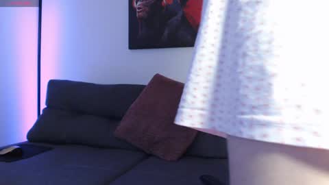 Laz online show from December 2024 08:41:01 AM