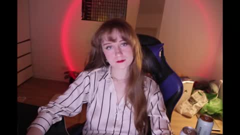 Snapshot of lazy_dazzy chatting on October 2025 08:08:02 PM lazy_dazzy online show from October 2025 08:08:02 PM