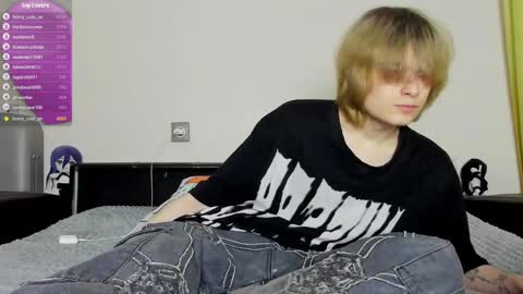 Snapshot of lazydarkknight chatting on March 2025 03:15:02 PM Alex online show from March 2025 03:15:02 PM