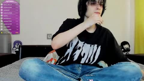 Snapshot of lazydarkknight chatting on March 2025 10:41:01 AM Alex online show from March 2025 10:41:01 AM