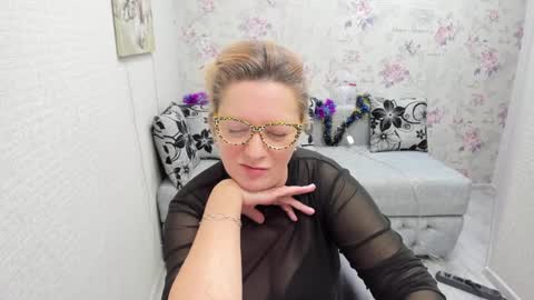 Lea online show from January 2025 11:45:02 AM