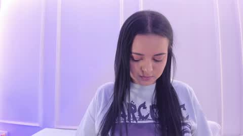    online show from March 2025 05:17:02 PM