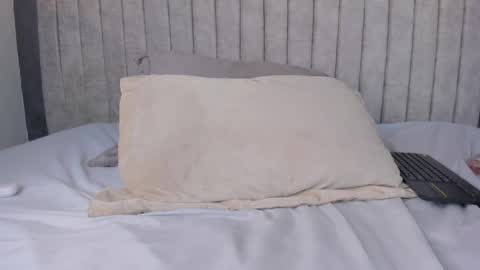    online show from March 2025 10:20:01 PM