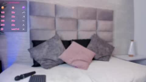 lea_walkerr online show from October 2025 07:58:02 PM