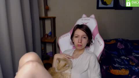 Snapshot of leah__gotty chatting on December 2024 02:19:02 PM Leah  Gotty online show from December 2024 02:19:02 PM