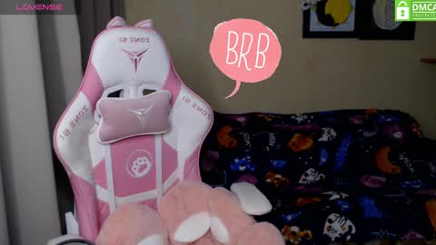 Snapshot of leah__gotty chatting on December 2024 02:28:02 PM Leah  Gotty online show from December 2024 02:28:02 PM