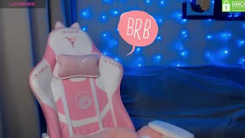 Snapshot of leah__gotty chatting on December 2024 02:21:01 PM Leah  Gotty online show from December 2024 02:21:01 PM