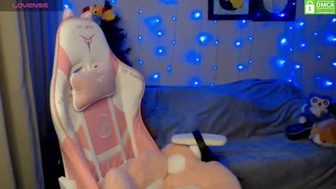 Snapshot of leah__gotty chatting on December 2024 02:27:01 PM Leah  Gotty online show from December 2024 02:27:01 PM