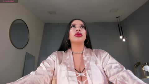 Snapshot of leahlombardi_ chatting on April 2026 03:33:02 AM leahlombardi_ online show from April 2026 03:33:02 AM