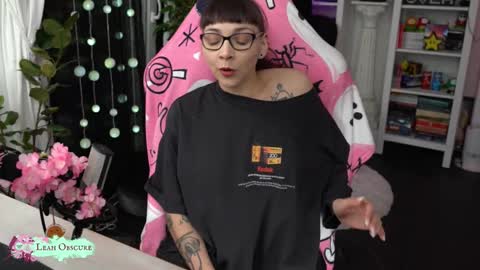 Snapshot of leahobscure chatting on September 2025 07:26:01 PM Leah online show from September 2025 07:26:01 PM