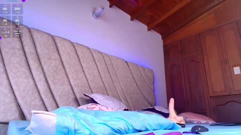 Instagram Leahprada  online show from January 2025 07:35:02 PM