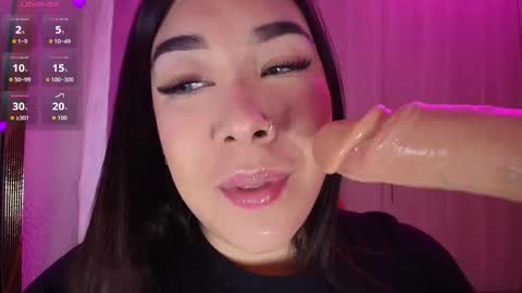 leah online show from November 2025 10:45:02 AM