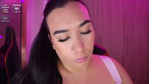 leah online show from November 2025 02:10:02 PM