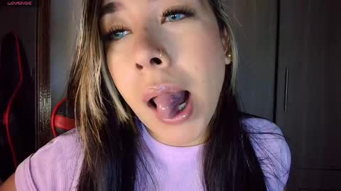 leah online show from April 2026 12:09:02 PM