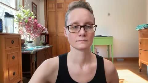 Lee online show from March 2025 03:37:02 PM