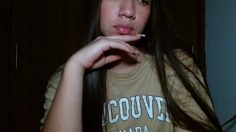 Snapshot of leanaalhub chatting on December 2024 04:34:02 AM leanaalhub online show from December 2024 04:34:02 AM