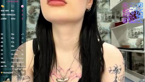 Kiki online show from April 2026 05:30:01 PM