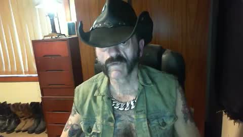 leathergreaser online show from December 2025 07:32:01 PM
