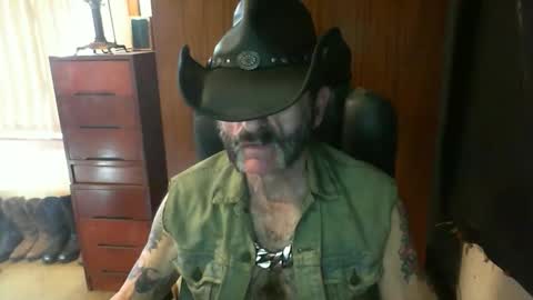 leathergreaser online show from January 2026 06:38:02 AM