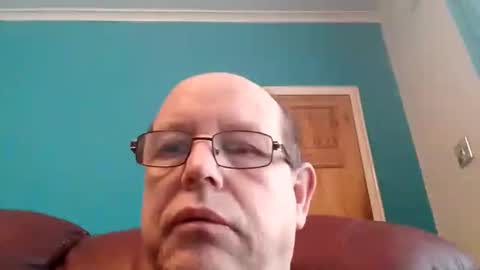 leatherpants68 online show from November 2025 08:50:01 AM