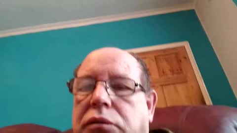 leatherpants68 online show from December 2025 09:05:02 AM