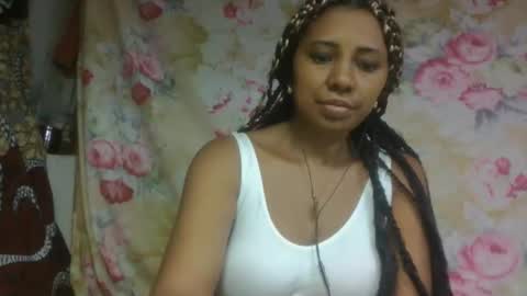 leatiana online show from April 2026 06:19:01 AM