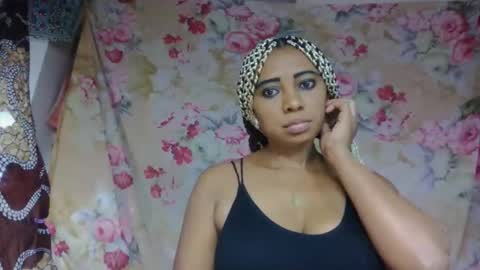 leatianaa online show from May 2026 09:00:01 PM