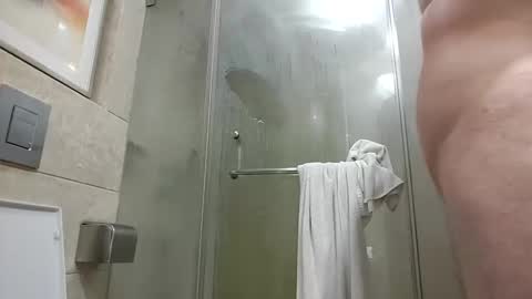 Snapshot of lechertachatte4444 chatting on February 2025 07:17:02 PM lechertachatte4444 online show from February 2025 07:17:02 PM