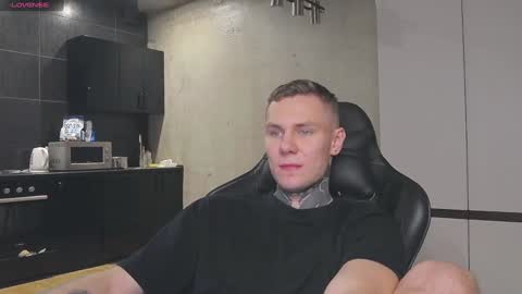 Snapshot of lechery_boy chatting on January 2025 04:29:01 PM Lechery boy online show from January 2025 04:29:01 PM