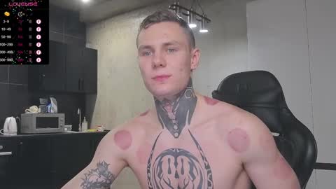 Snapshot of lechery_boy chatting on January 2025 10:44:01 PM Lechery boy online show from January 2025 10:44:01 PM