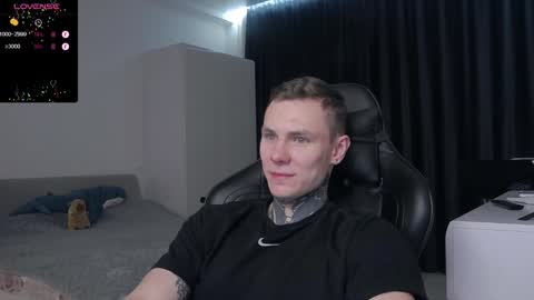 Snapshot of lechery_boy chatting on January 2025 08:14:02 PM Lechery boy online show from January 2025 08:14:02 PM