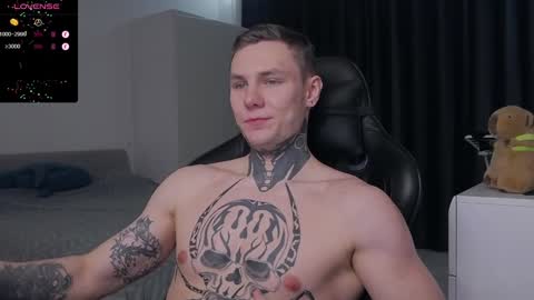 Snapshot of lechery_boy chatting on February 2025 06:42:02 PM Lechery boy online show from February 2025 06:42:02 PM