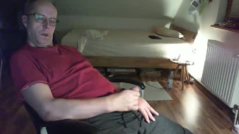 Dave online show from January 2025 11:00:01 PM