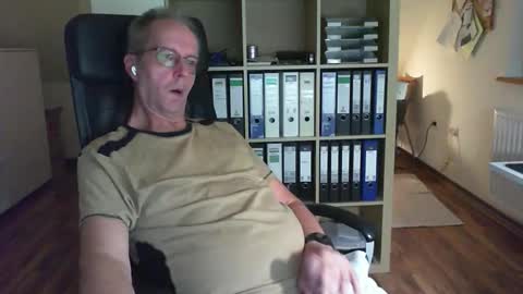 Dave online show from September 2025 10:34:01 PM