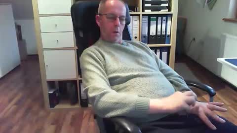 Dave online show from December 2025 12:58:01 PM