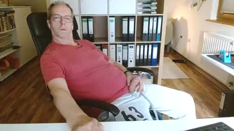 Dave online show from July 2026 09:39:02 PM