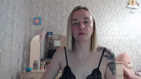 leggywily25 online show from February 2025 02:11:02 PM