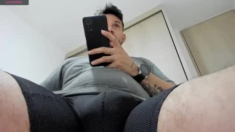 Alejandro online show from February 2025 12:32:02 AM