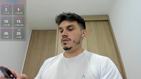 Alejandro online show from October 2025 11:01:02 PM